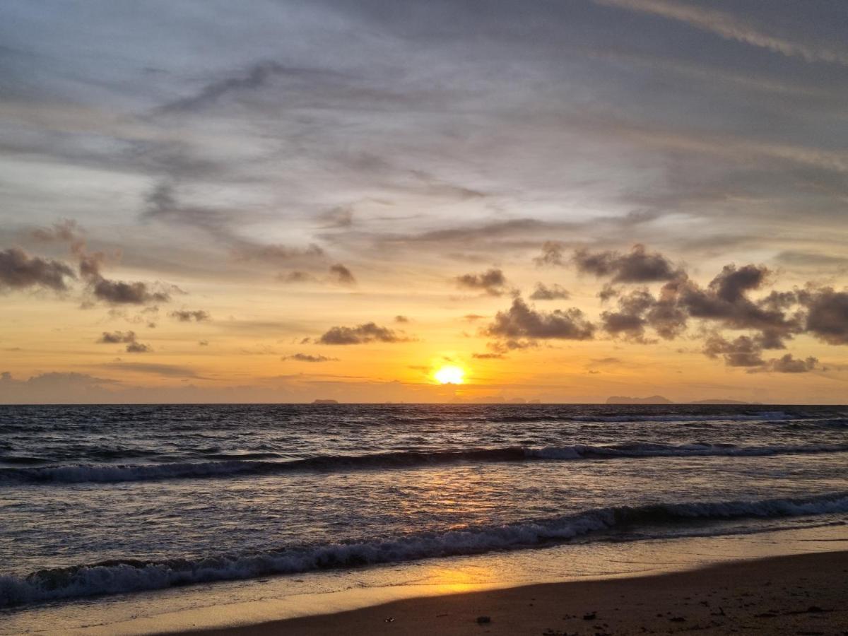 Scandinavian Beach Resort Koh Lanta Ngoại thất bức ảnh