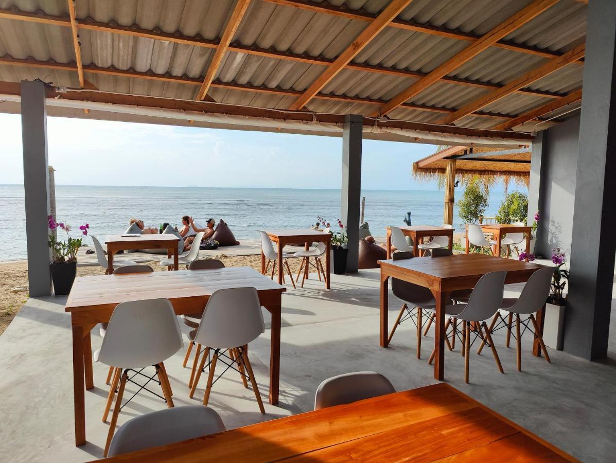 Scandinavian Beach Resort Koh Lanta Ngoại thất bức ảnh